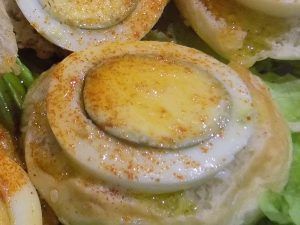 Canapés de Huevos