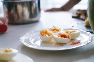 Huevos Cocidos con Pimentón